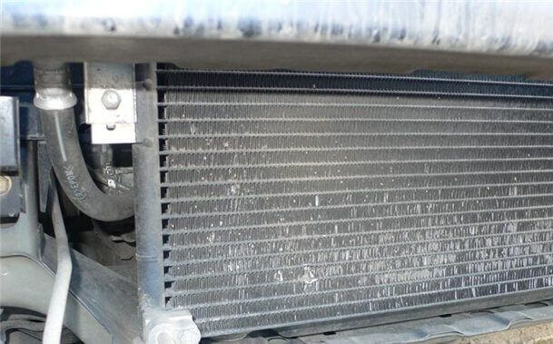 Забитый радиатор кондиционера Honda Civic